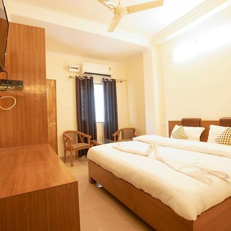 Hotel Grace Ganga By Oscenox-Hotel In Rishikesh Tapovan ภายนอก รูปภาพ