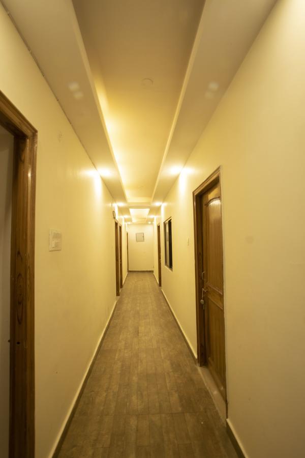 Hotel Grace Ganga By Oscenox-Hotel In ริชิเคช ภายนอก รูปภาพ